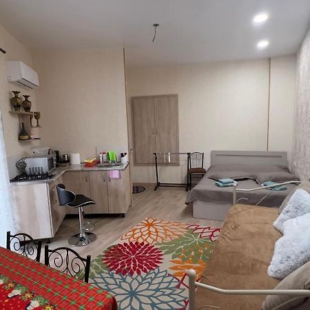 Guest House Beautiful Avlabar ティビリシ エクステリア 写真